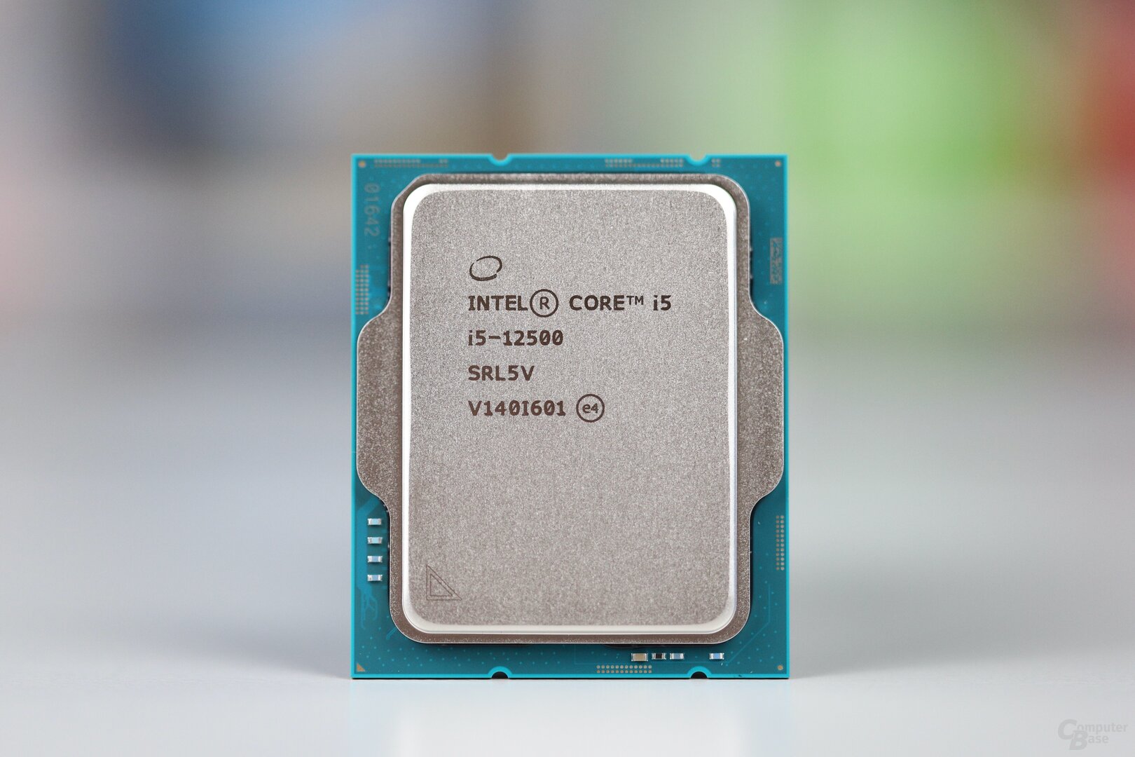 Intel Core i5-12500